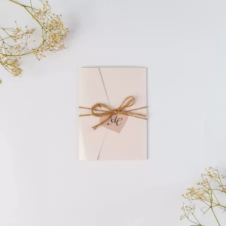 Покана Blush Pocket Fold Heart