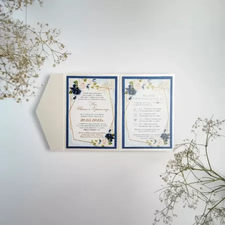 Покана Majestic Ivory Blue Classicfold open
