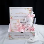 Подаръчен Сет Покана За Кумове Pink