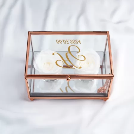 Кутия за пръстени "Rose Gold" с бели рози 2
